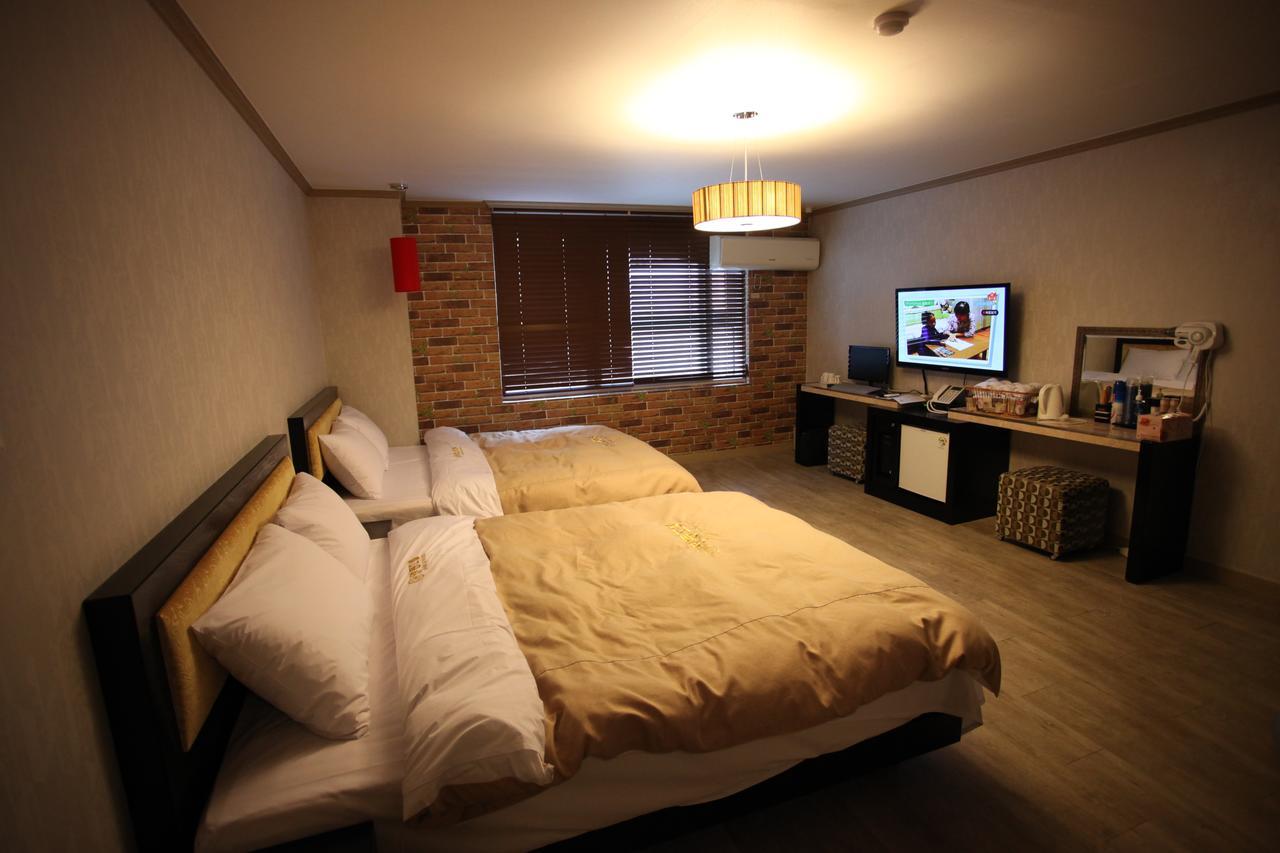 Chuncheon Myeongdong Hotel Luaran gambar