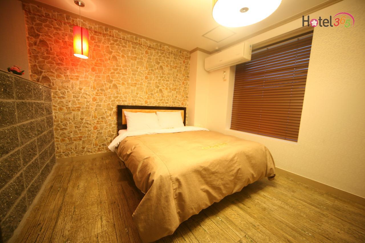 Chuncheon Myeongdong Hotel Luaran gambar